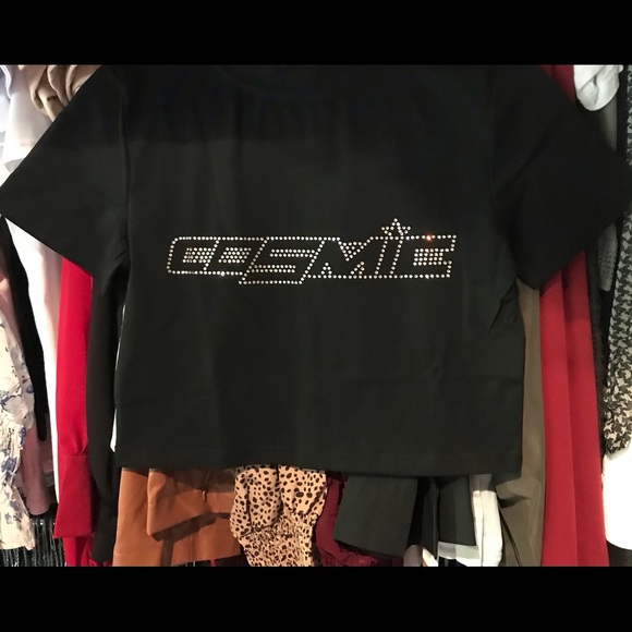 ⚡️cOsMiC⚡️ Black Crop Tee - Picture 12 of 12
